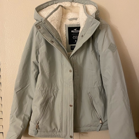 Hollister All-Weather Jacket NWT - Picture 3 of 10